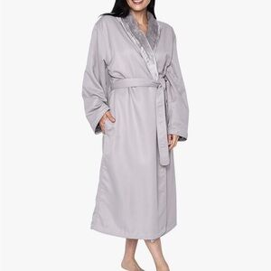 White Microfiber Shawl Collar Robe-NWOT